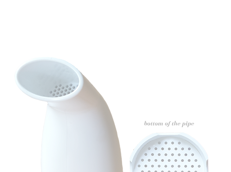 bottom-of-saltpipe-medusoft Use Saltpipe for a few minutes daily
Tests have shown that the quantity of salt inhaled into the body per normal use of 20 minutes per day is less than a microgram and has no effect on blood pressure.